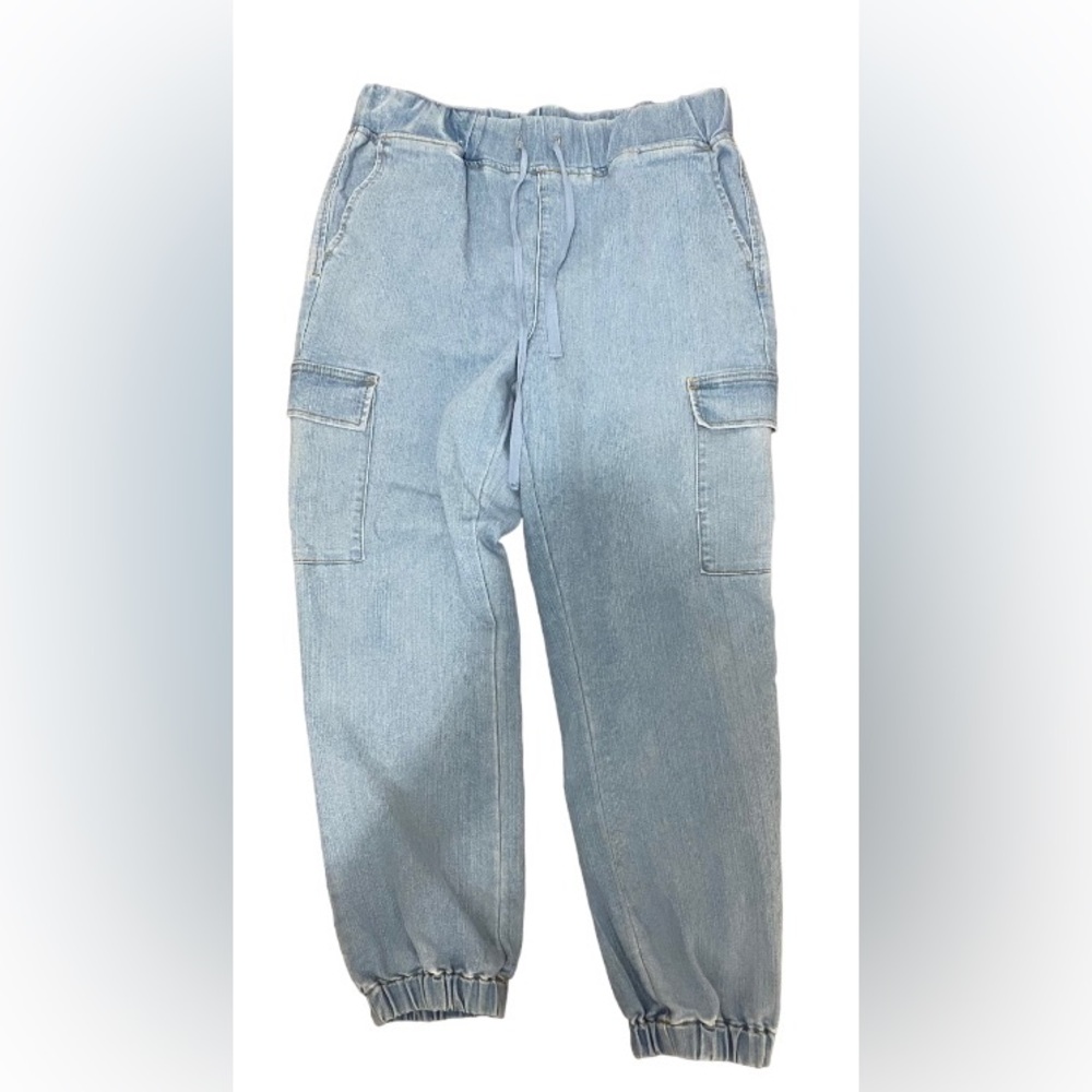 Tinseltown High Rise Sporty Utility Jogger Pants, Size: Medium,Color: Light Wash